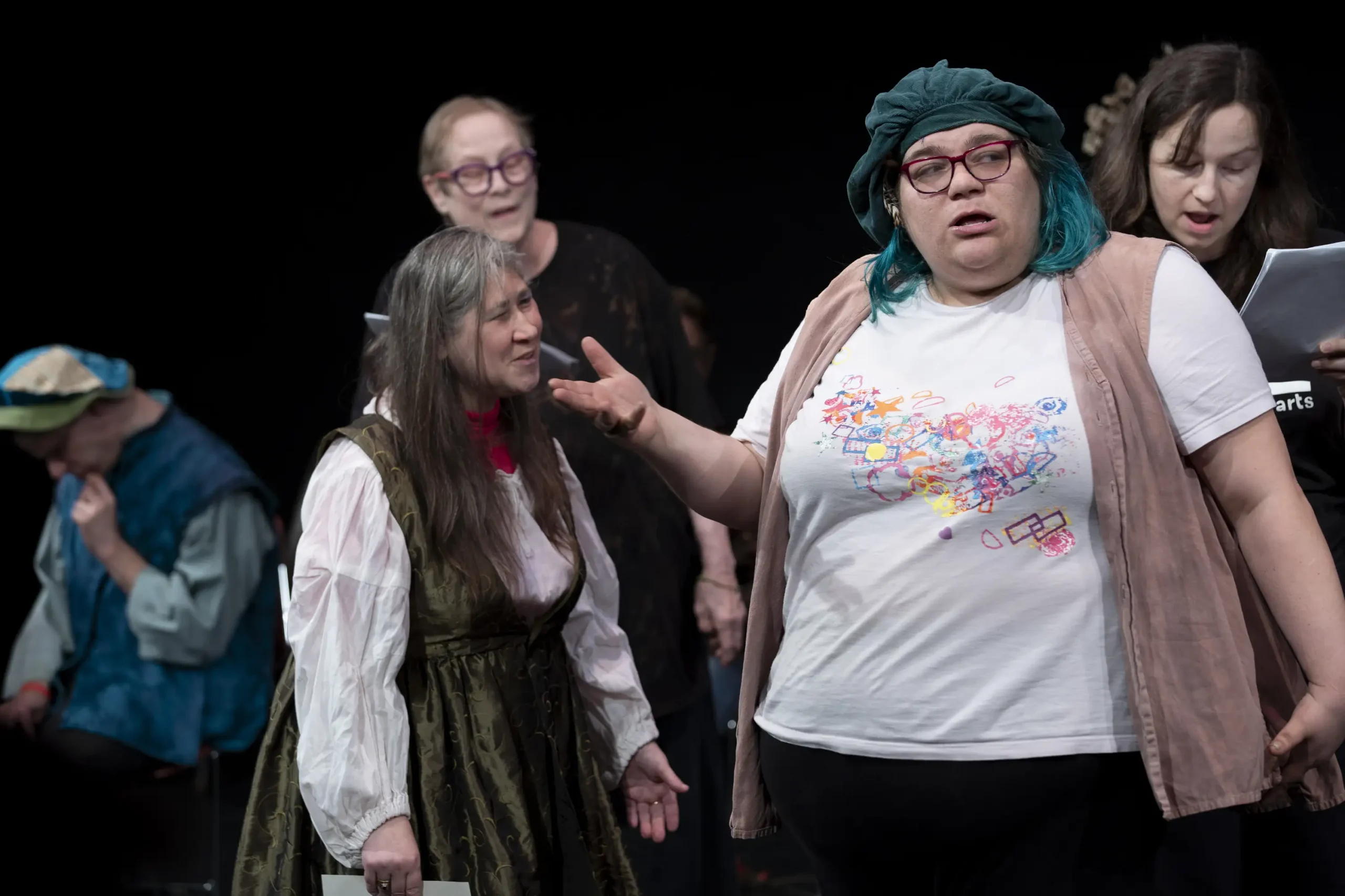 Sam's Rosalind explains her predicament to Kellie's Celia.